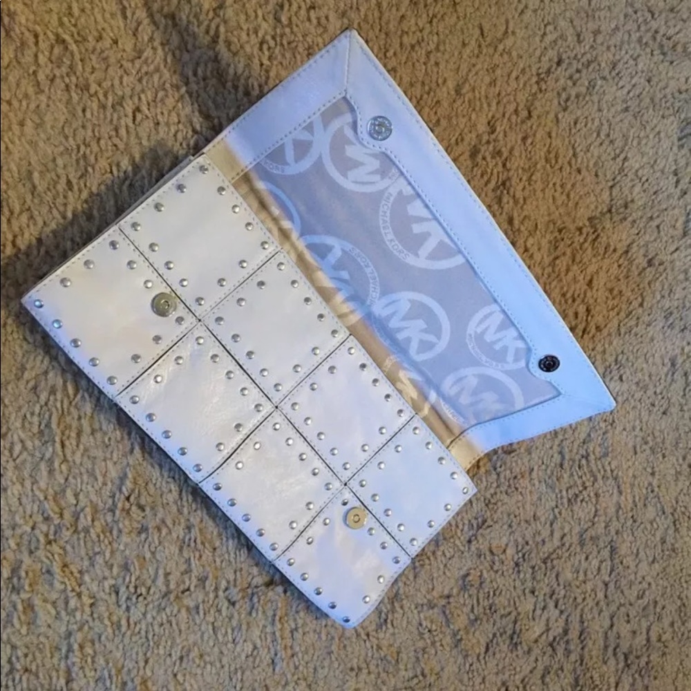 Michael Kors Astor Clutch/Handbag... Vanilla...NWT